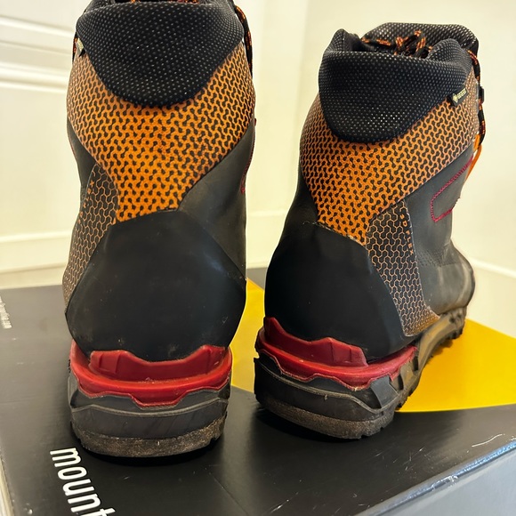 La Sportiva Trango Tech Leather Goretex Boots - Picture 3 of 8